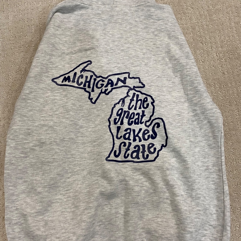 Michigan sweater - Picture 2 of 3